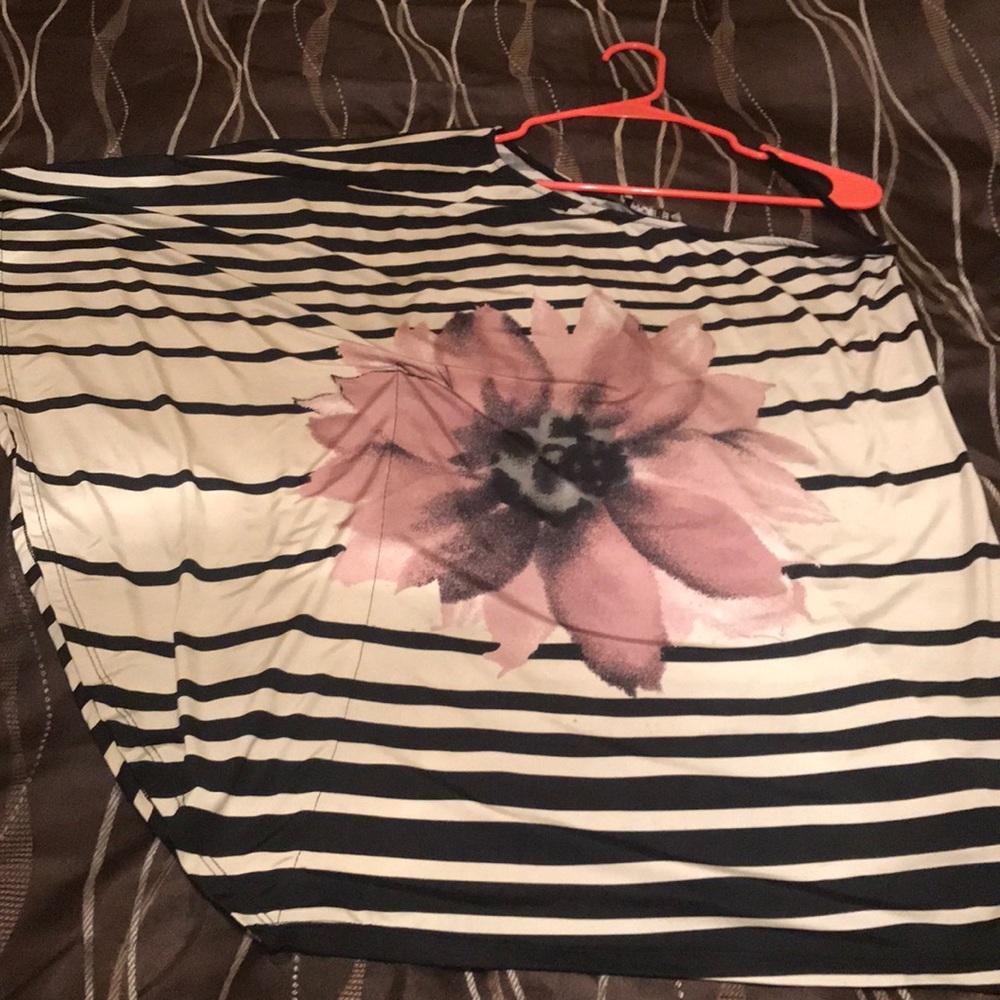 Sexy one sleeve stretch shirt